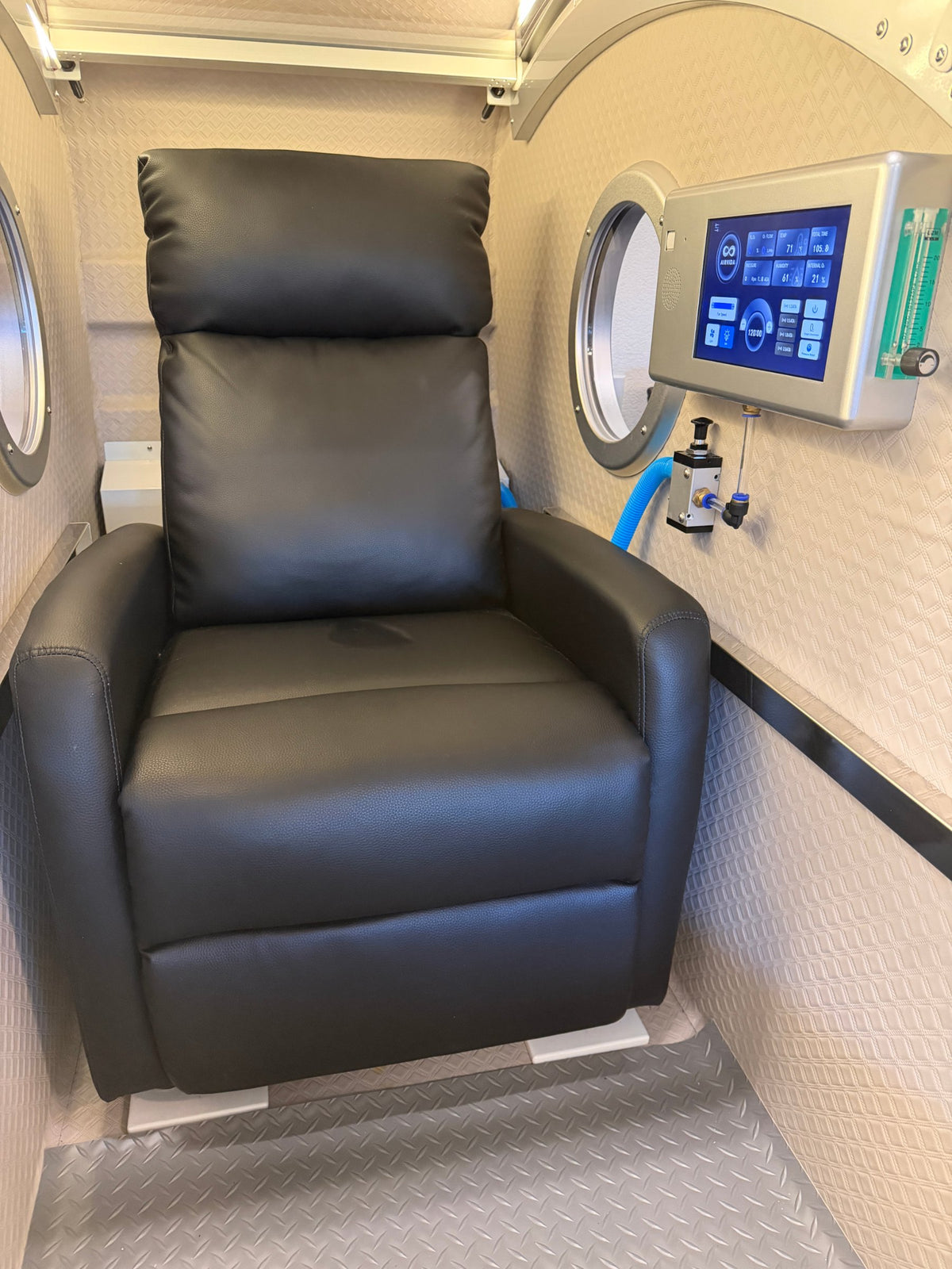 2026 Airvida Elite — Used Hyperbaric Chamber