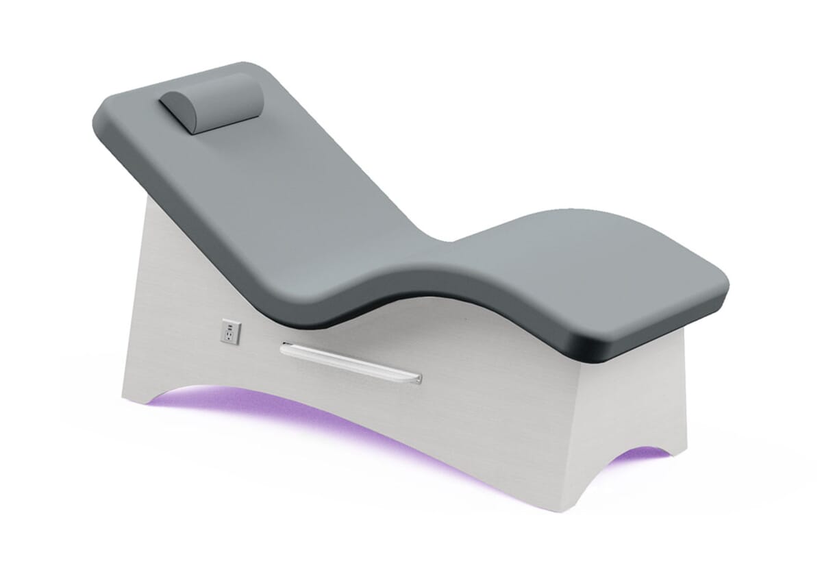 Oakworks Curva Zero-Gravity Lounger